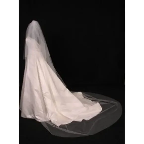Diamond White Chapel Length Bridal Veil by Your Dream Dress Exclusive S414VL S414VL Diamond White Chapel Bridal Veil - Your Dream Dress main image 4